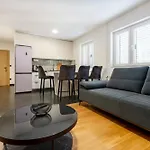 Apartment Marina *